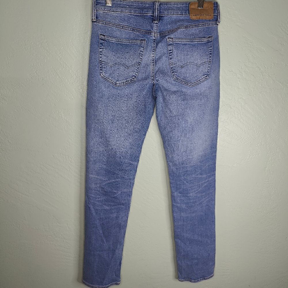 American Eagle Air Flex Slim Fit Light Wash Denim Jeans - Picture 3 of 9